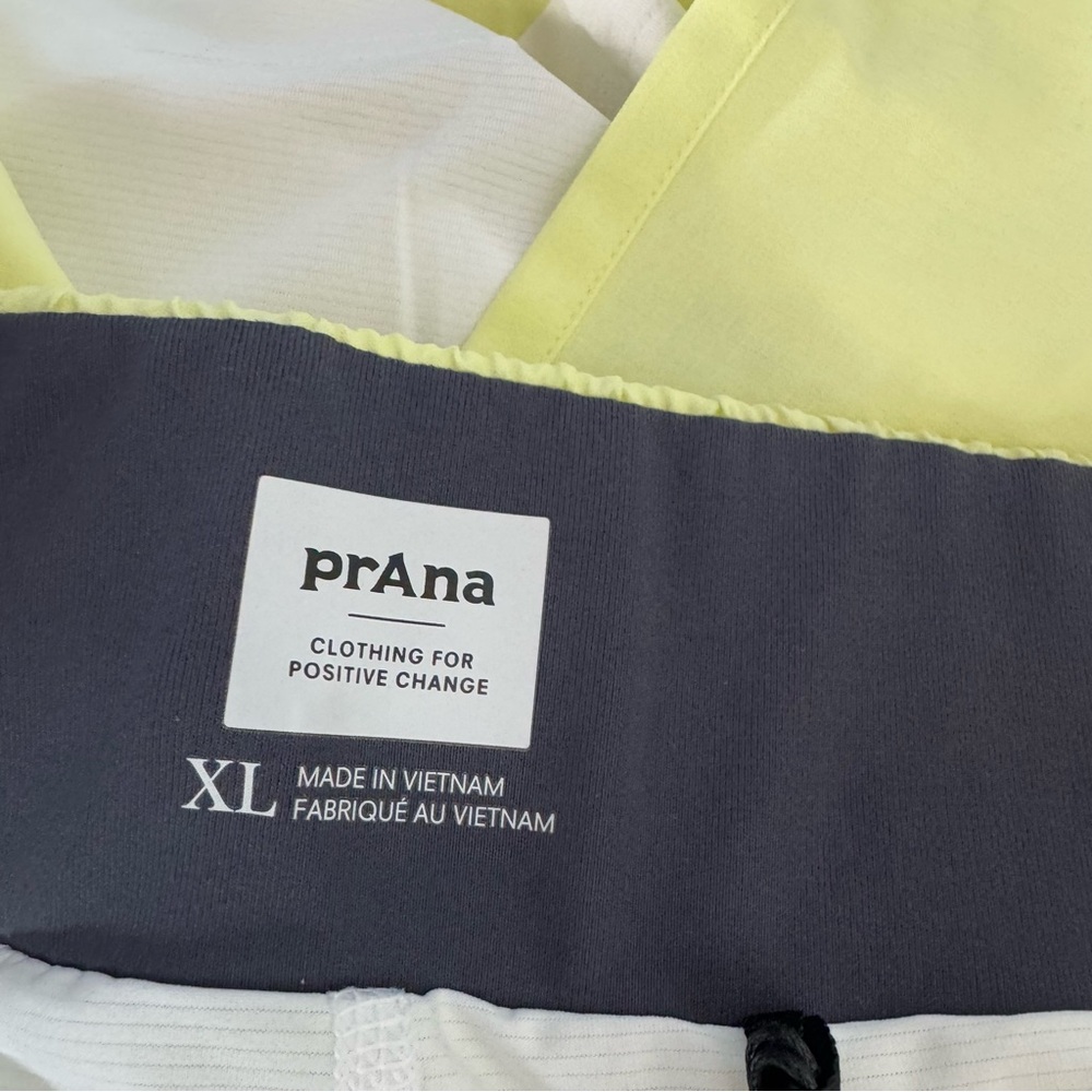 Prana Skirt Skort Peak to Pavement Lime Squeeze Solid Yellow Green Pull On Knit - Picture 10 of 10